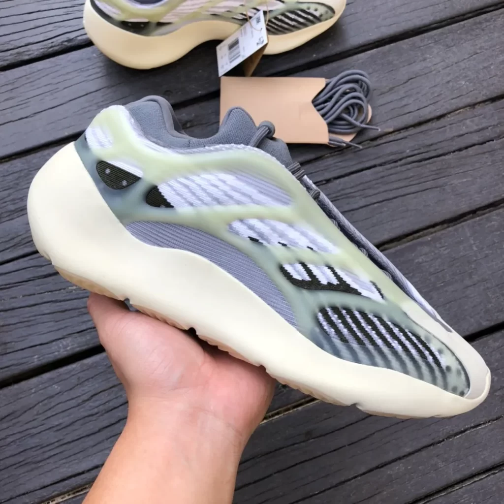 SneakPulse