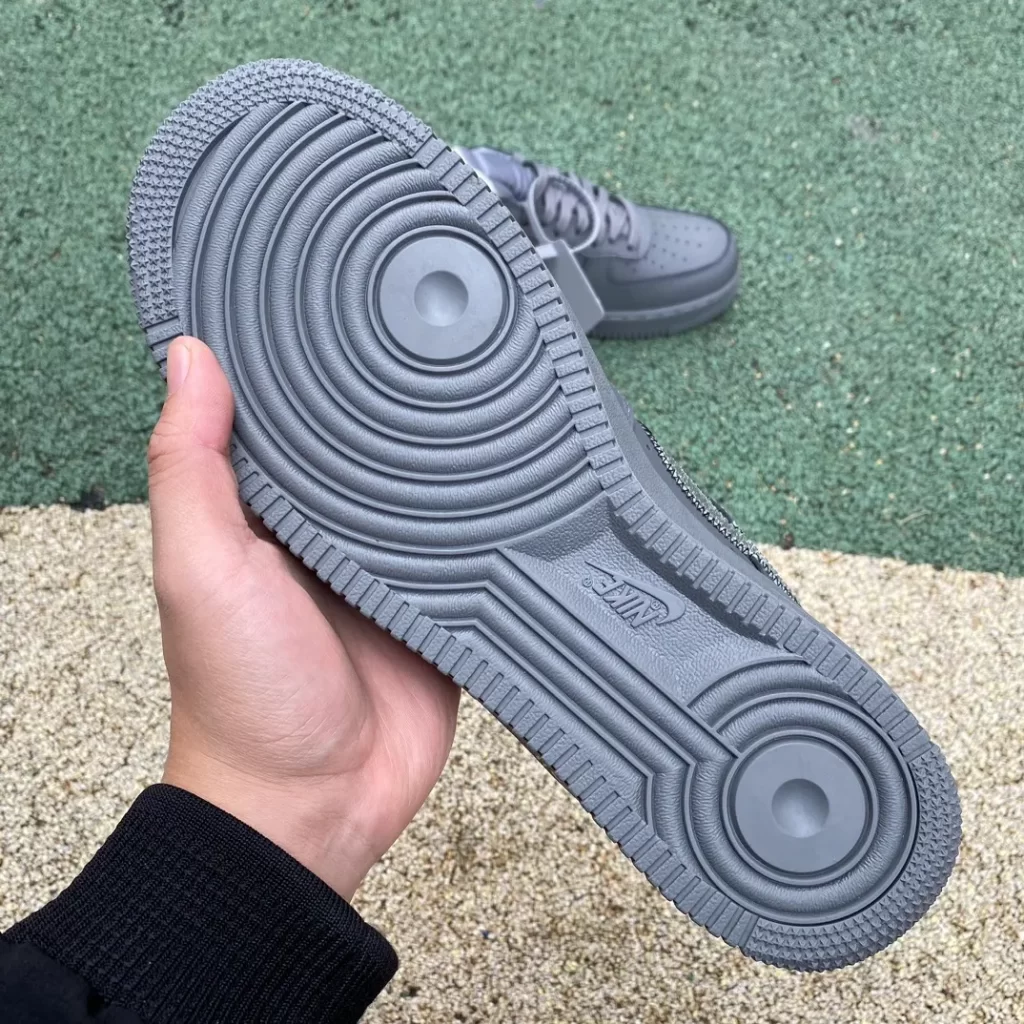 SneakPulse