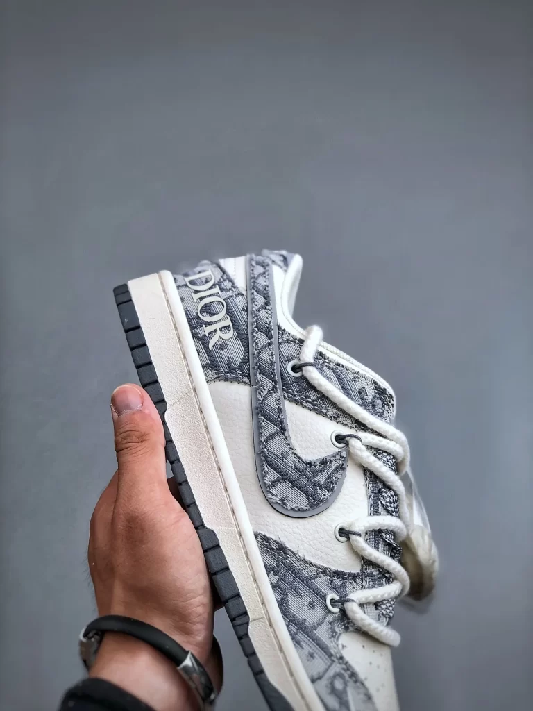 SneakPulse