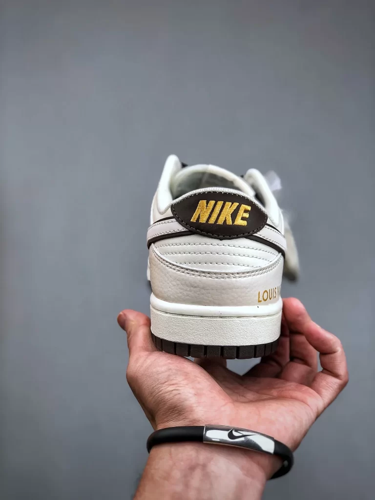 SneakPulse