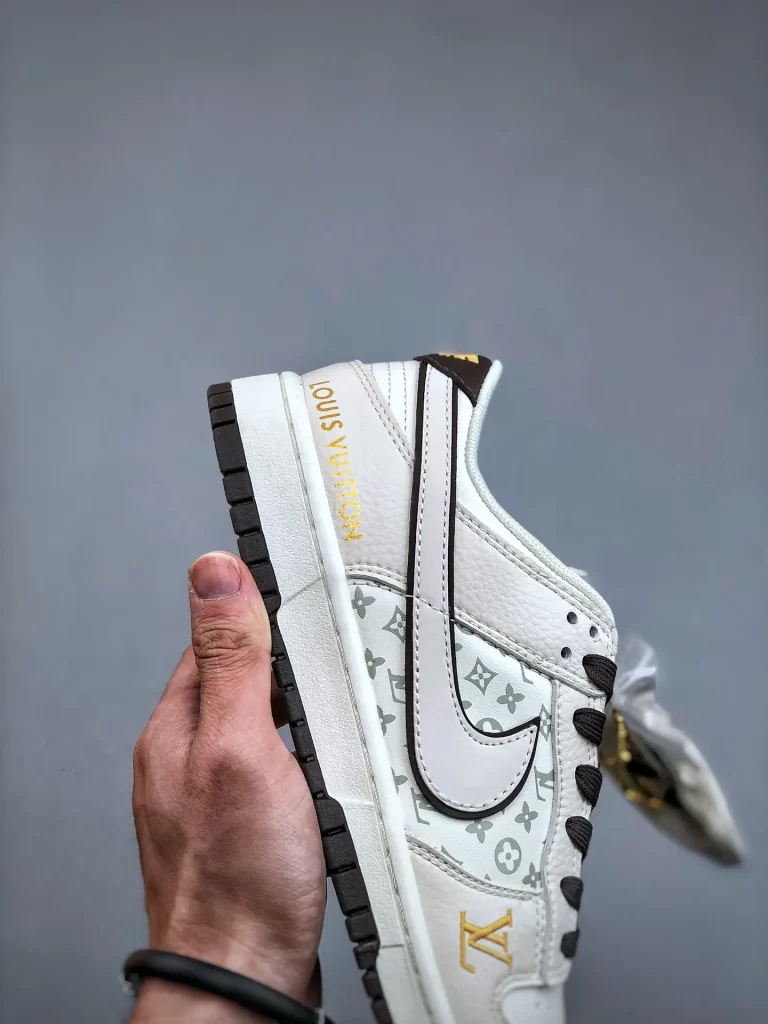 SneakPulse