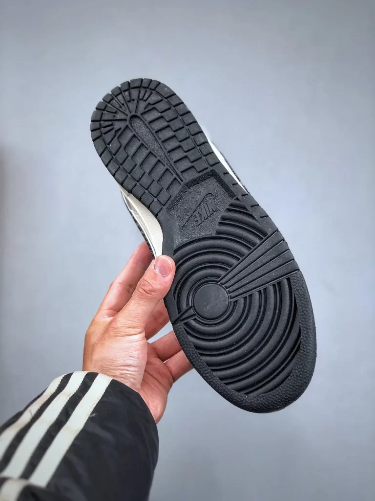 SneakPulse