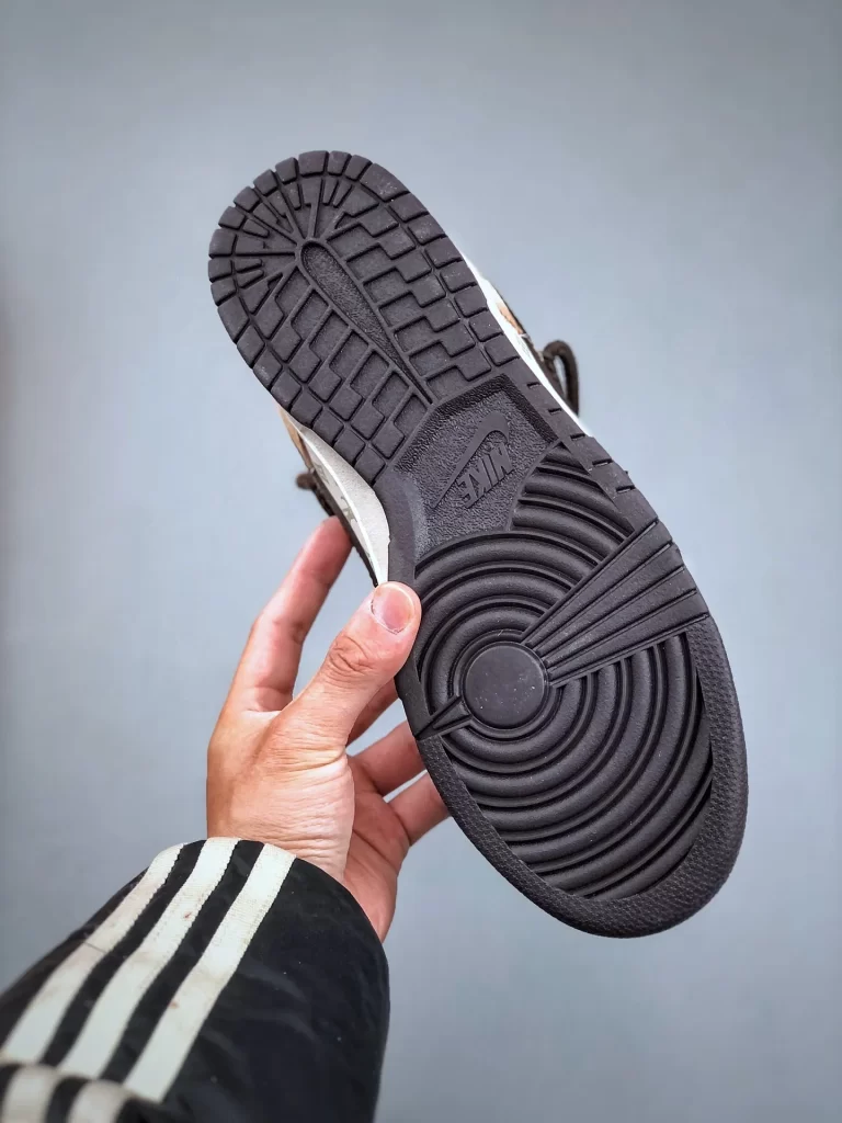 SneakPulse