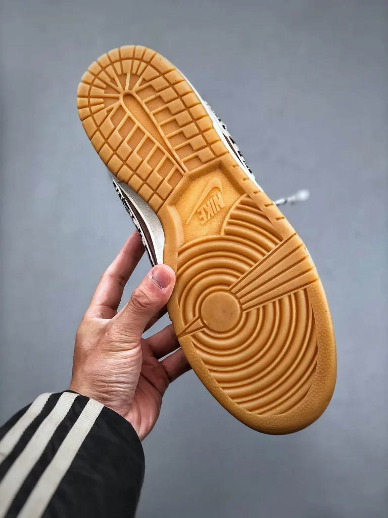 SneakPulse