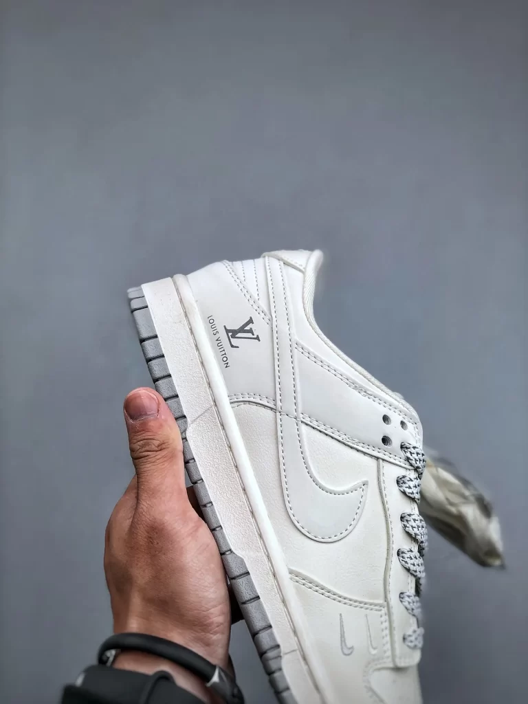 SneakPulse