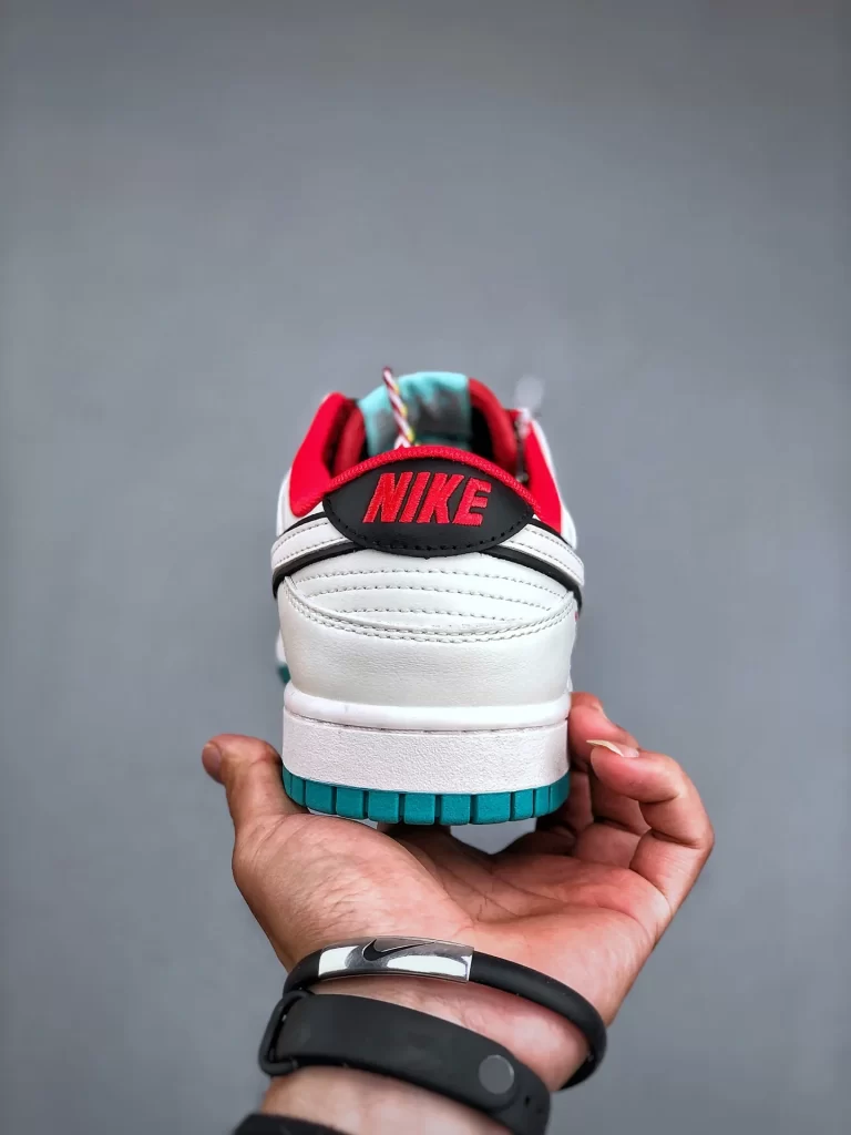 SneakPulse