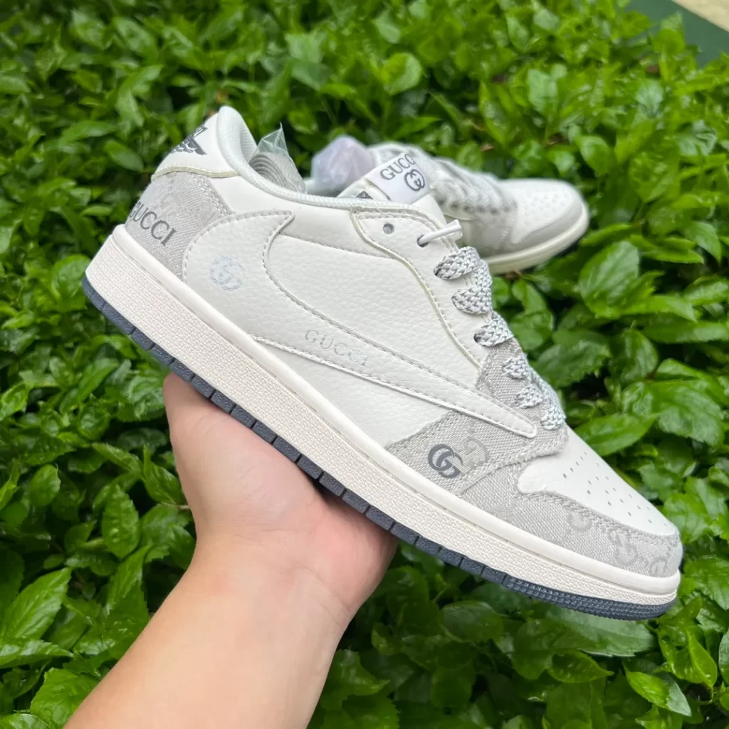SneakPulse