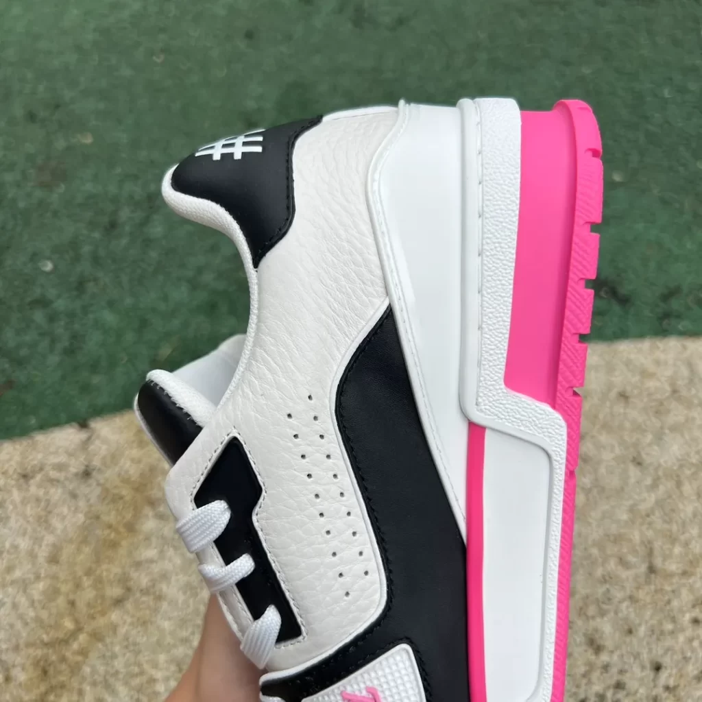 SneakPulse