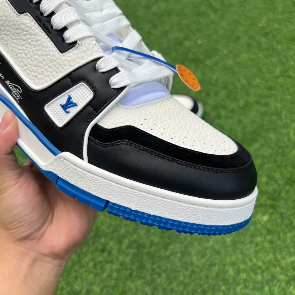 SneakPulse