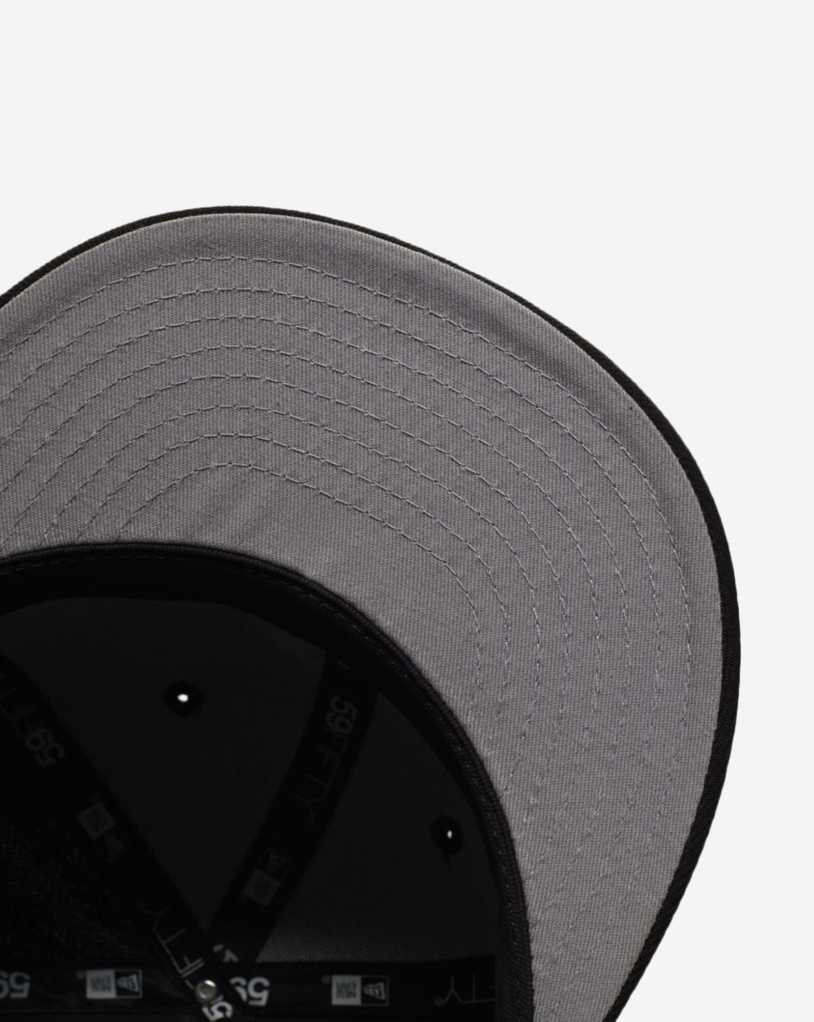 59Fifty Chicago White Sox Fitted Hat Black | White 4 59Fifty Chicago White Sox Fitted Hat Black | White