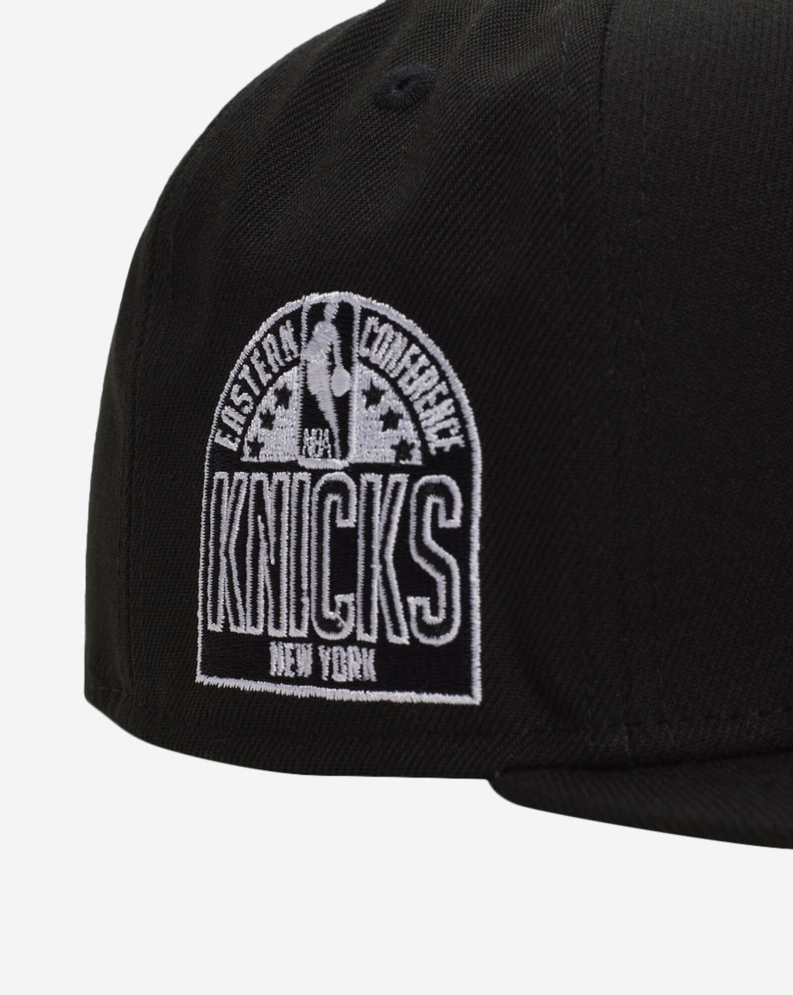 59Fifty New York Knicks Fitted Hat Black | White