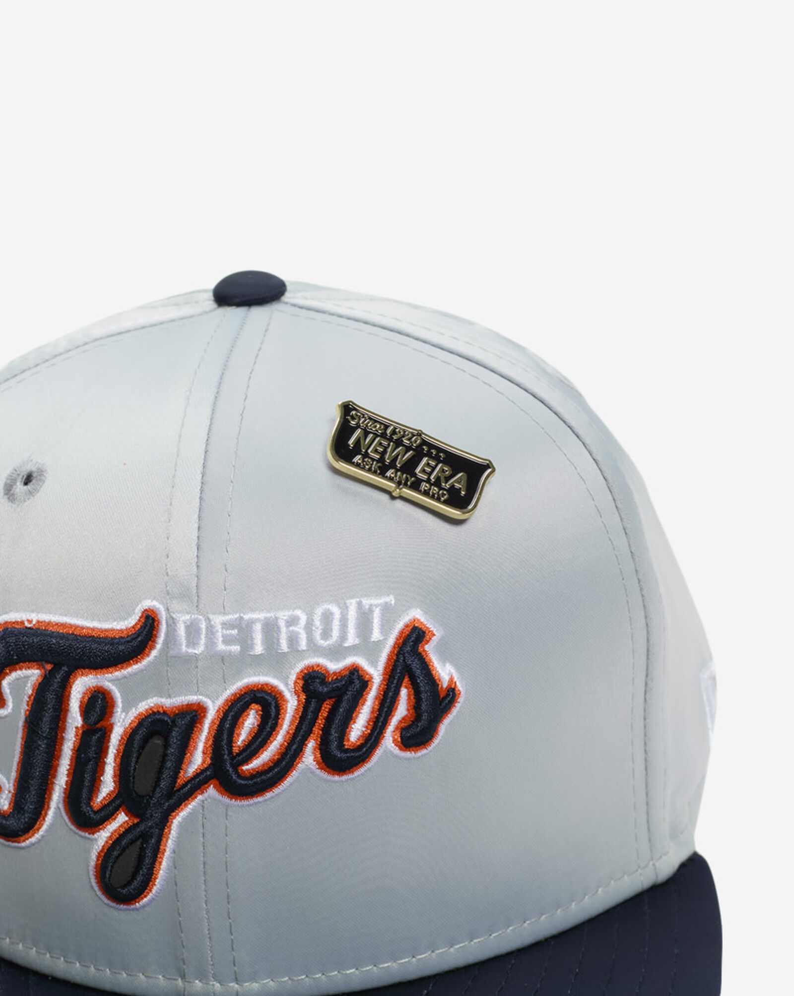 59Fifty Detroit Tigers Satin Fitted Hat Grey | Navy