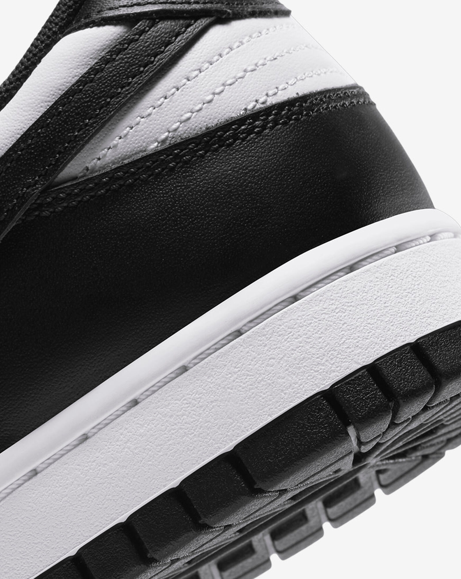 Dunk Low Black | White