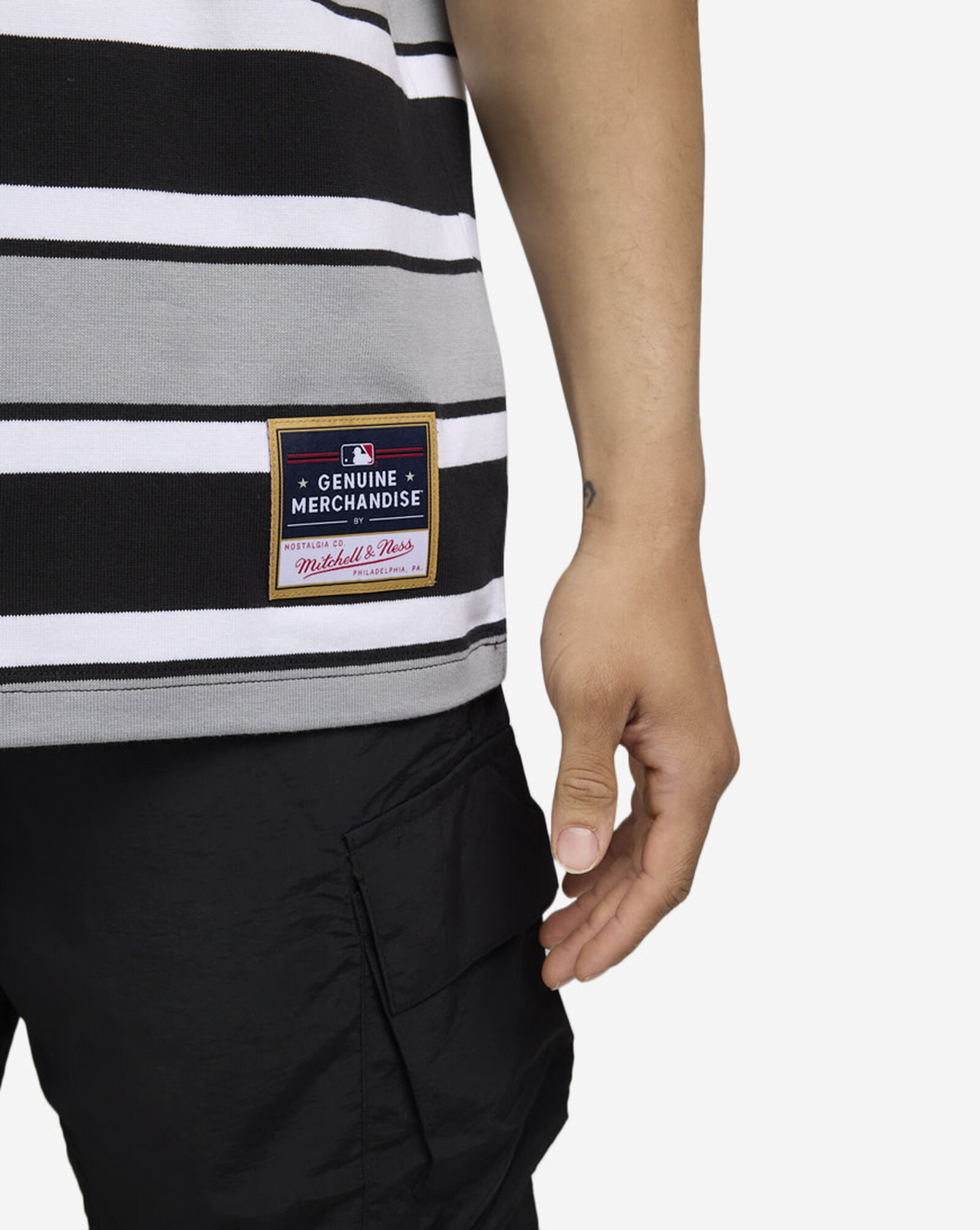 Philadelphia Phillies Striped T-Shirt Black 3 Philadelphia Phillies Striped T-Shirt Black