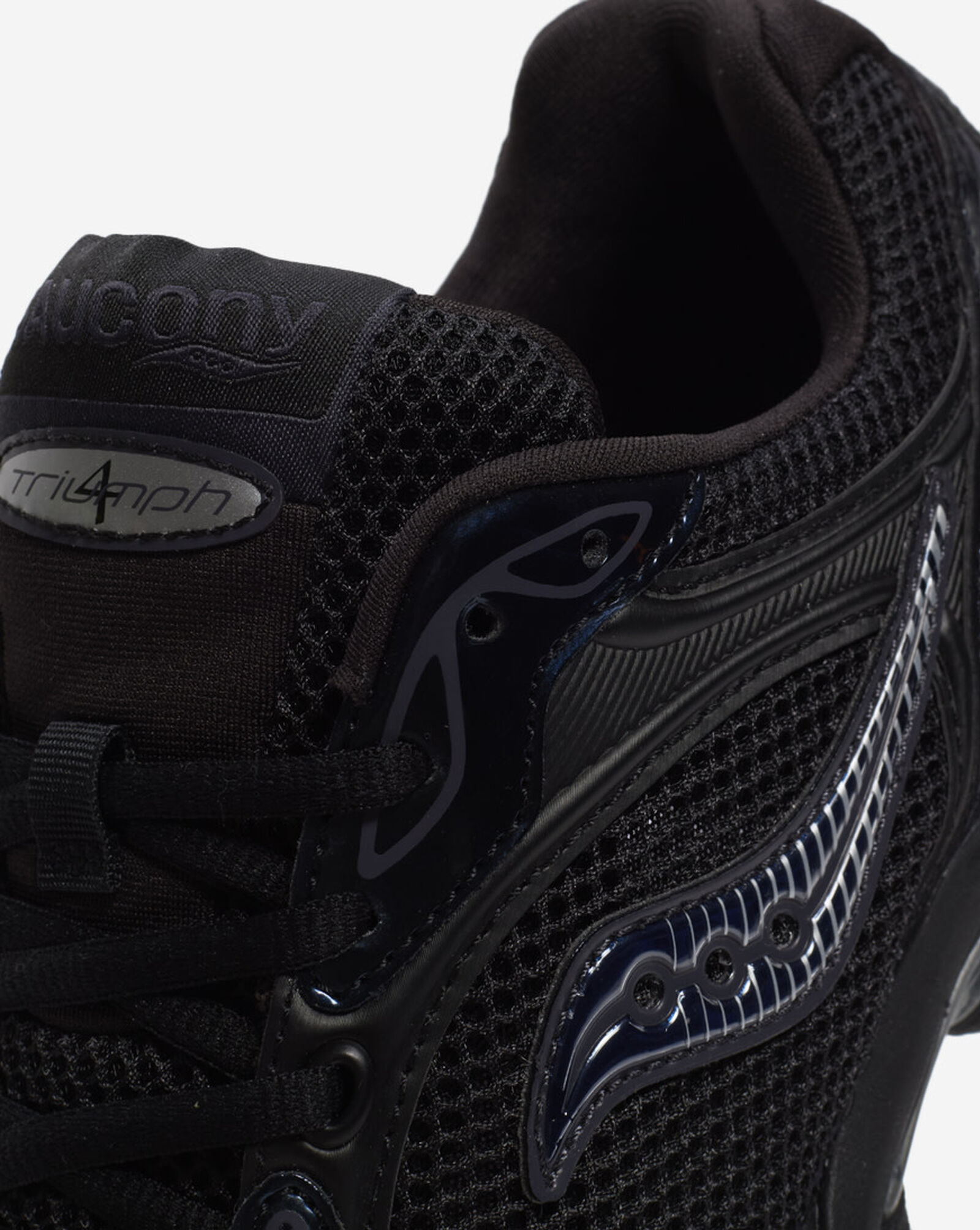 ProGrid Triumph 4 Glossy Black