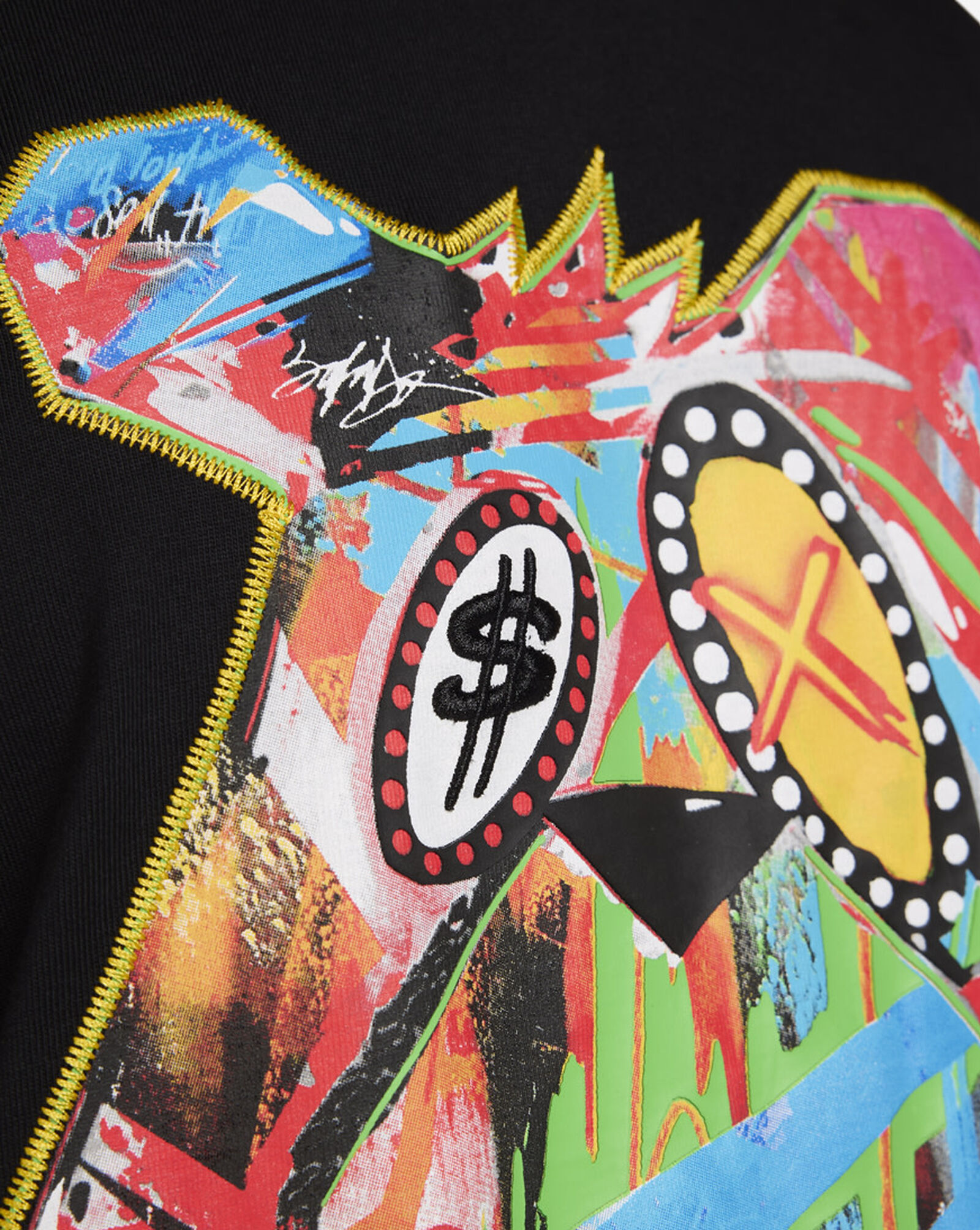 Abstract Money Bear Tee Black