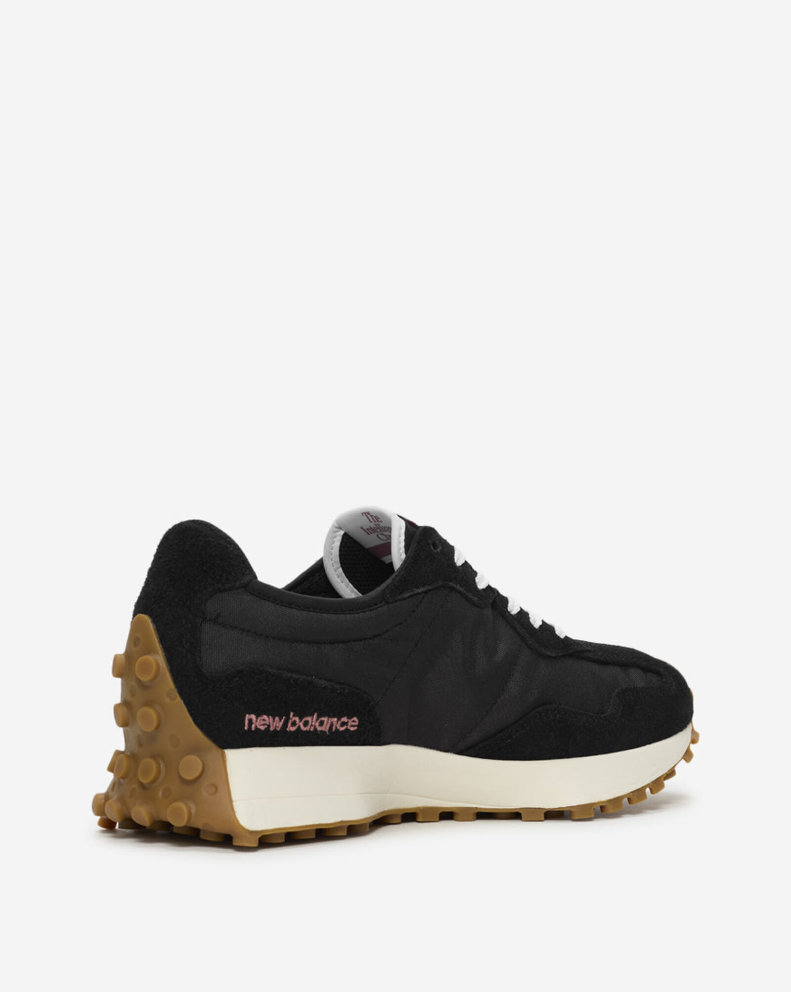 327 Black | White | Mineral Red