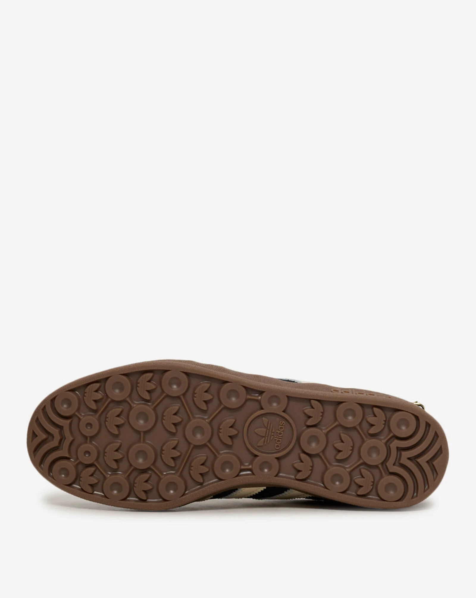 Gazelle Core Black | Cream White 6 Gazelle Core Black | Cream White