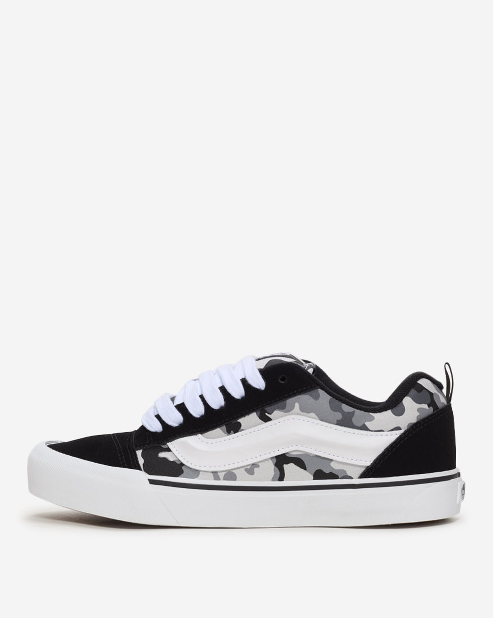 Knu Skool Camo Black | White