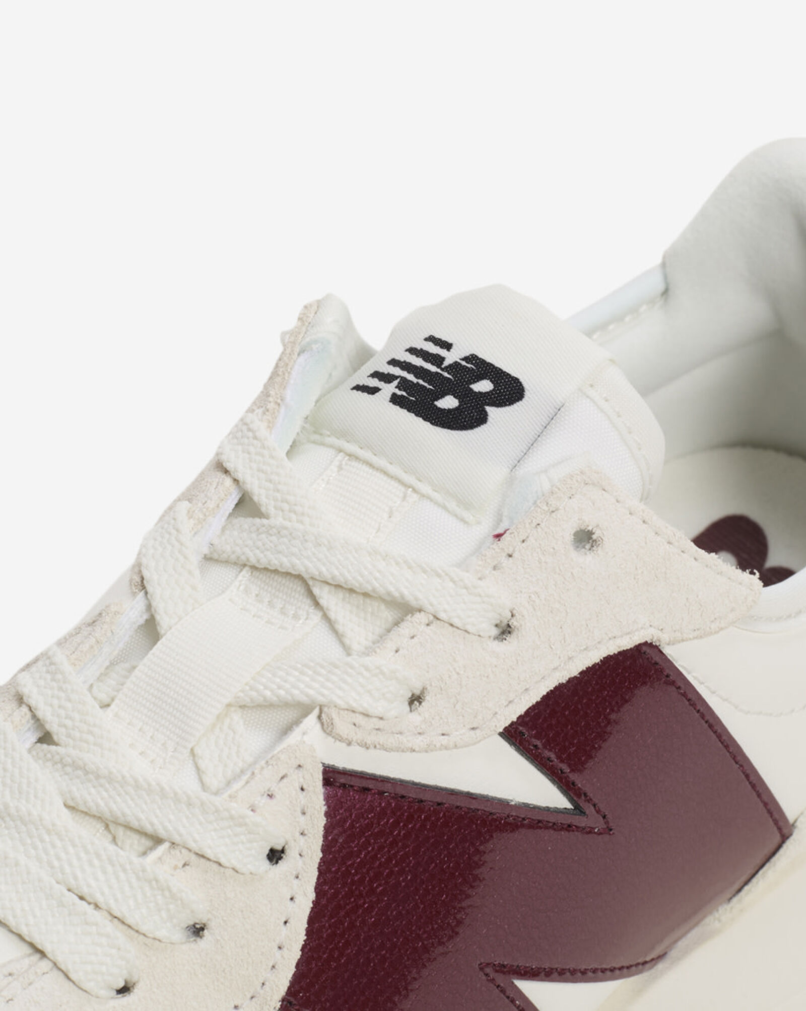 327 Sea Salt | Monarch | Burgundy 8 327 Sea Salt | Monarch | Burgundy