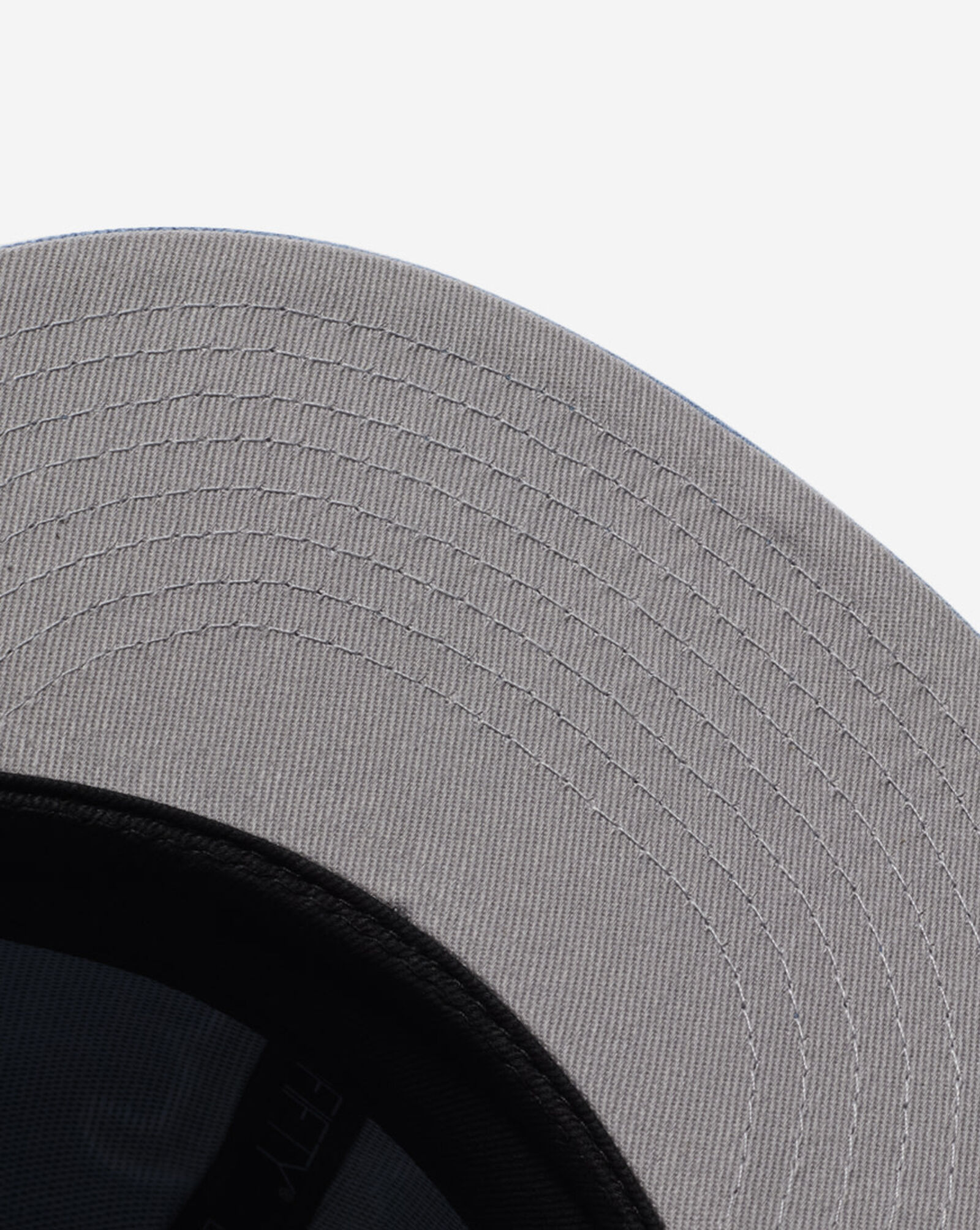 59Fifty Boston Red Sox  Metallic Fitted Hat Blue