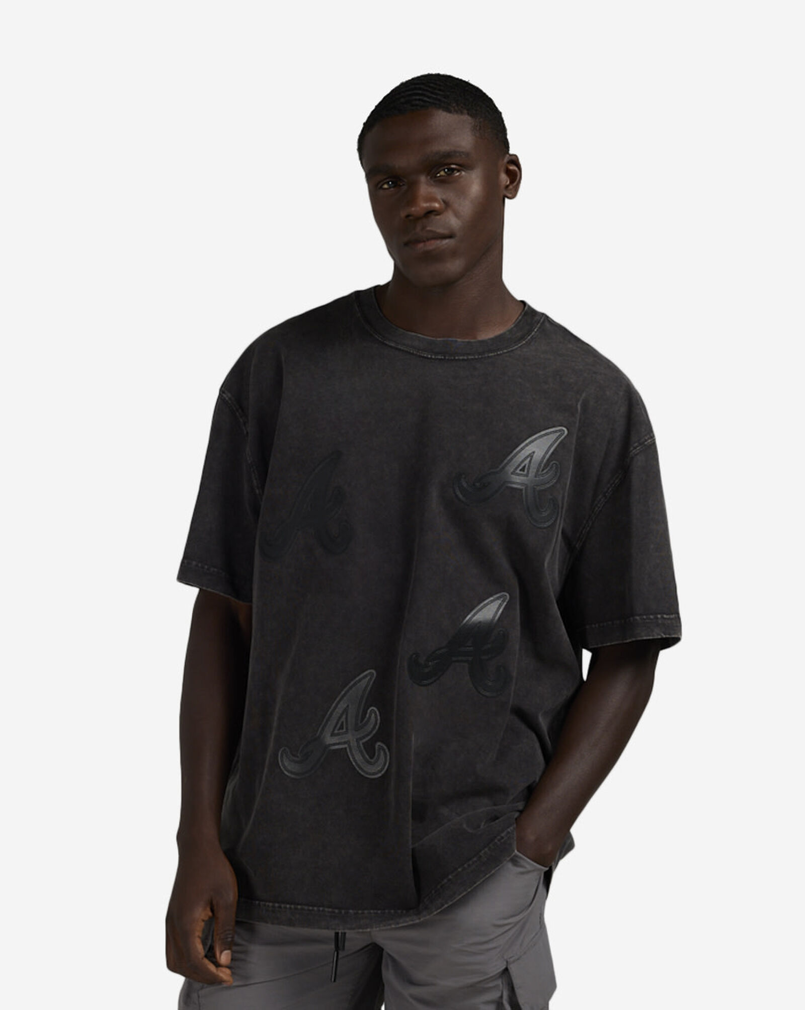 Atlanta Braves Washed Vanguard Tee Washed Black