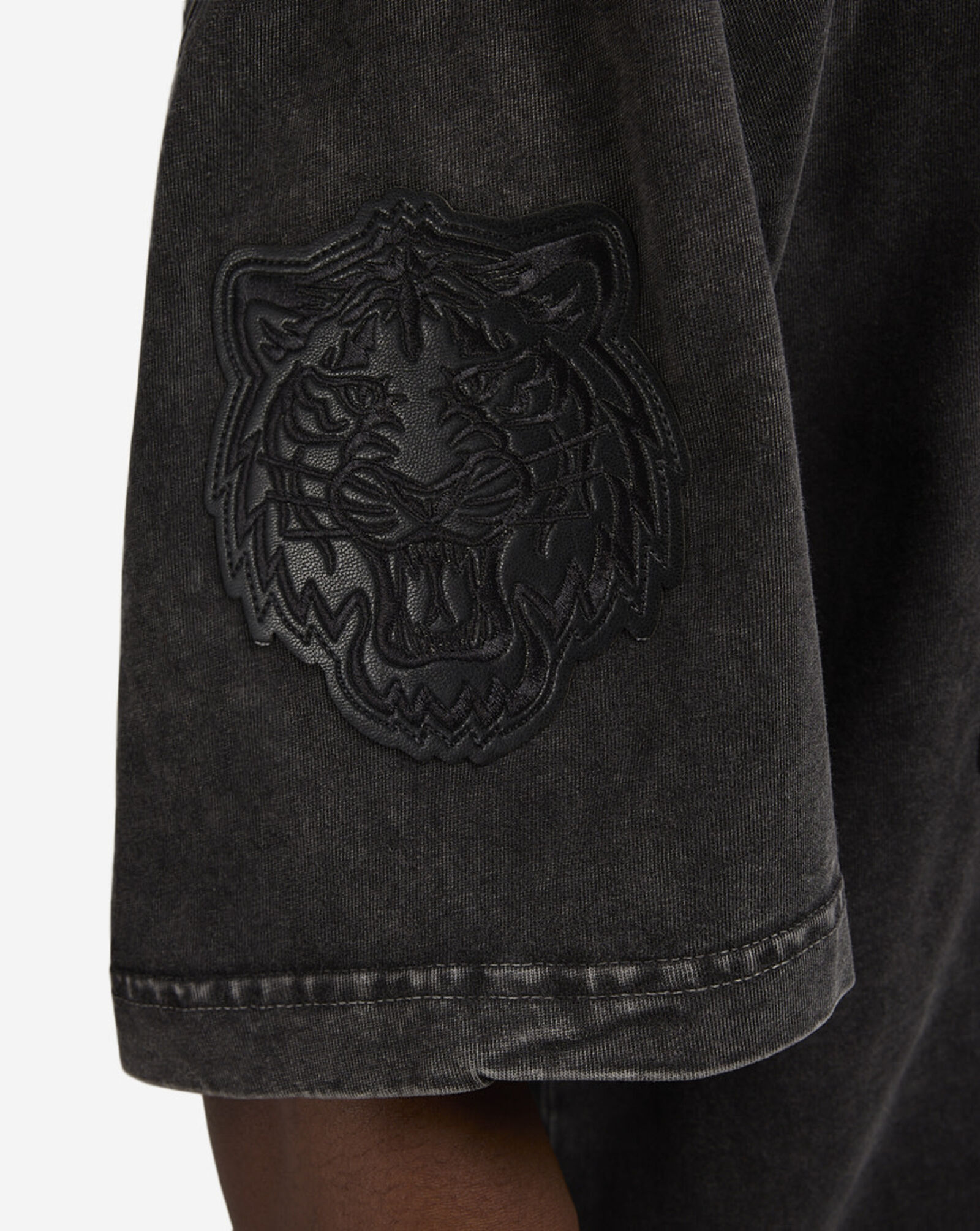 Detroit Tigers Washed Vanguard Tee Washed Black