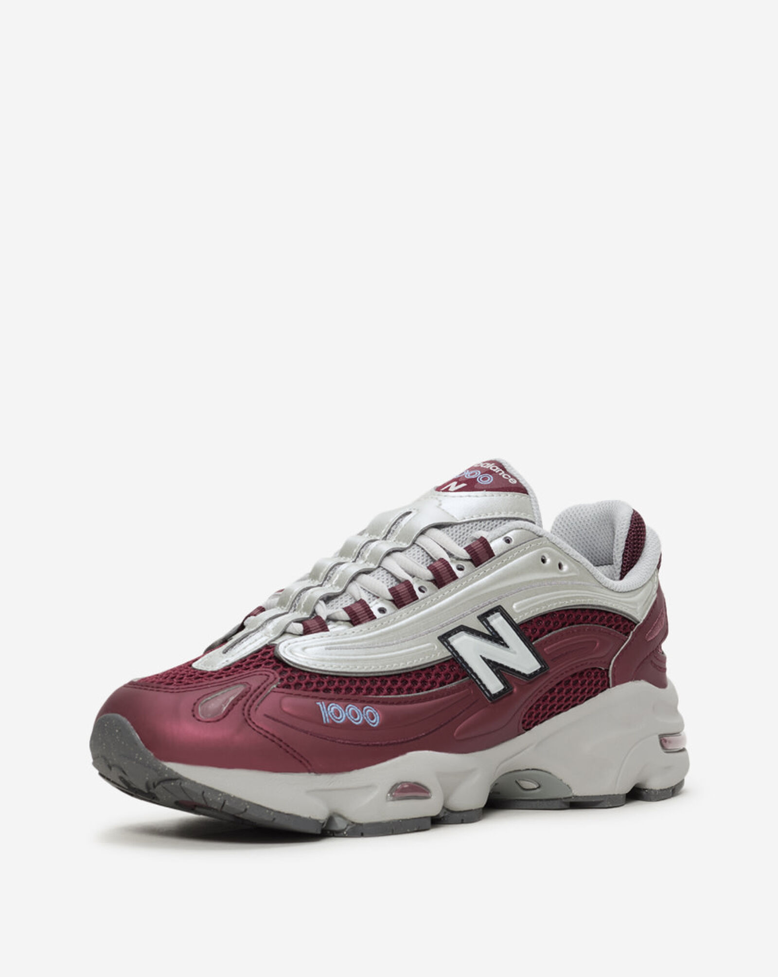 1000 Monarch Burgundy | Light Metallic Silver | Still Water