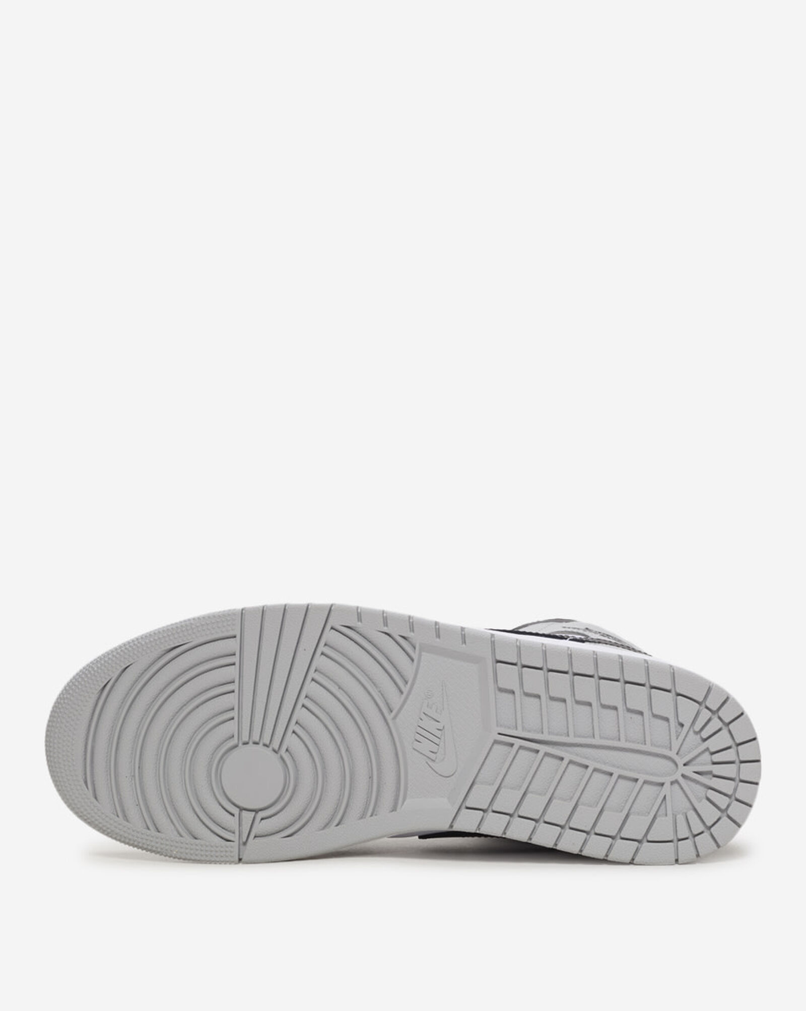 Air Jordan 1 Mid White | Black | Light Smoke Grey 6 Air Jordan 1 Mid White | Black | Light Smoke Grey