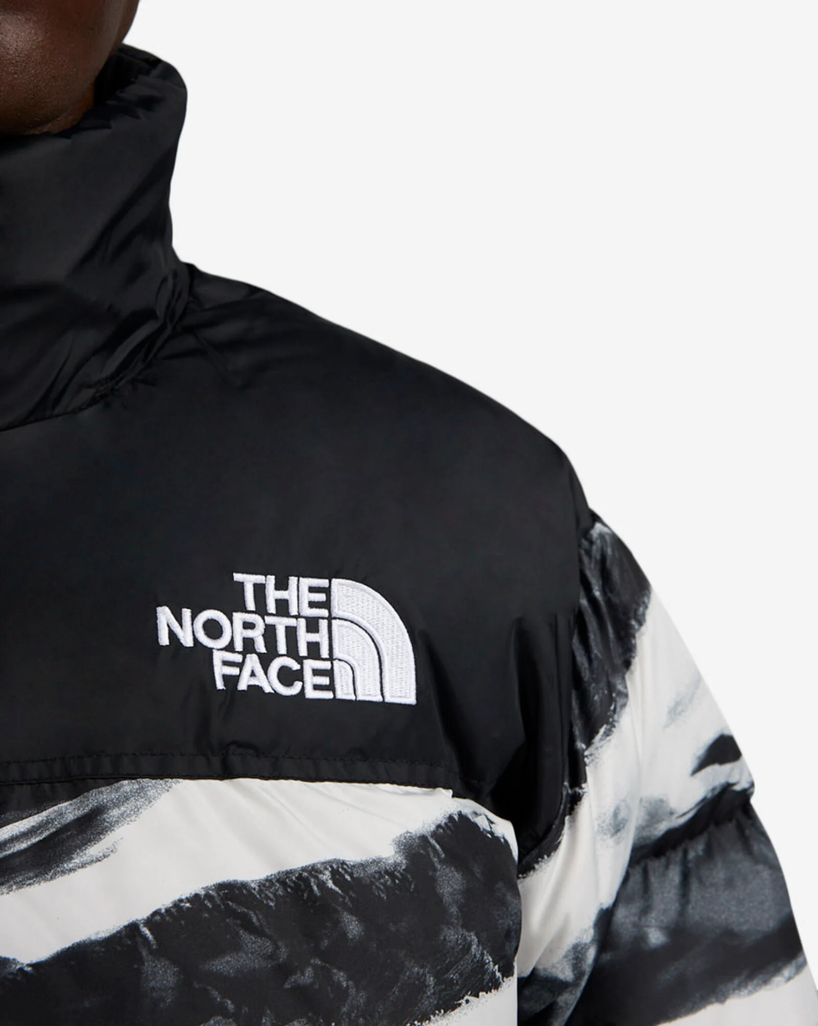 1996 Retro Nuptse Jacket White | Black