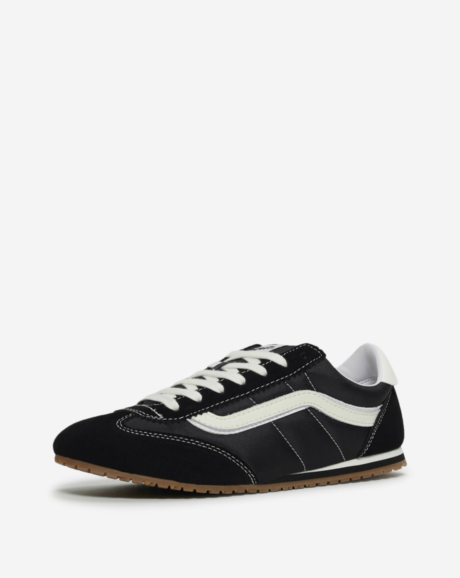 FU Super Lowpro Lace Black | White