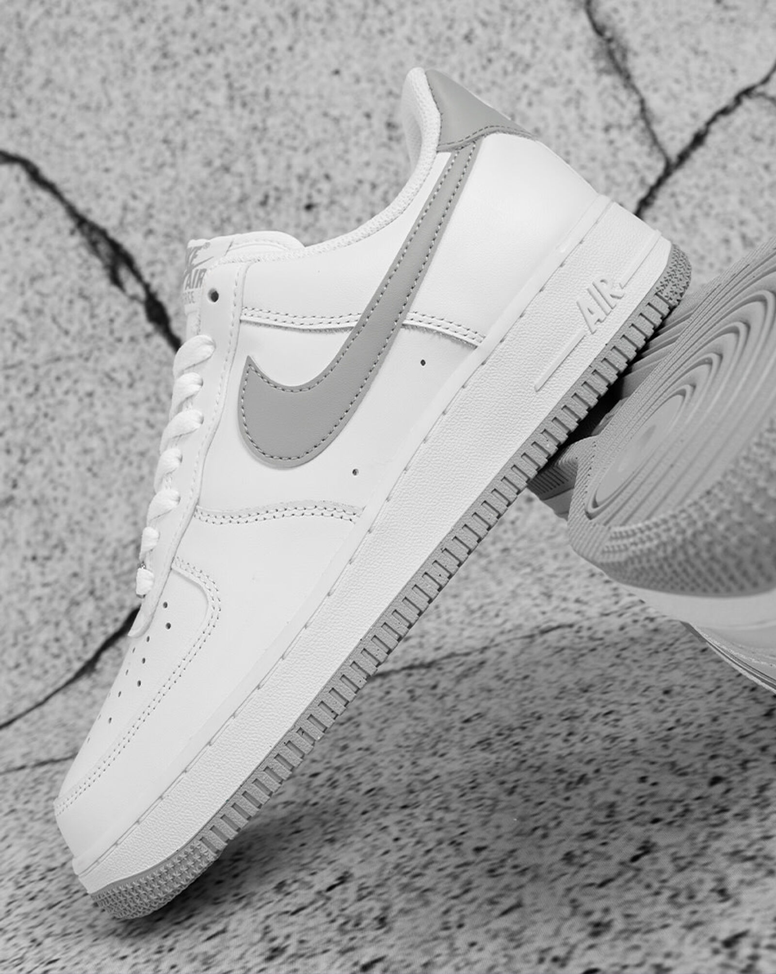 Air Force 1 '07 White | Light Smoke Grey