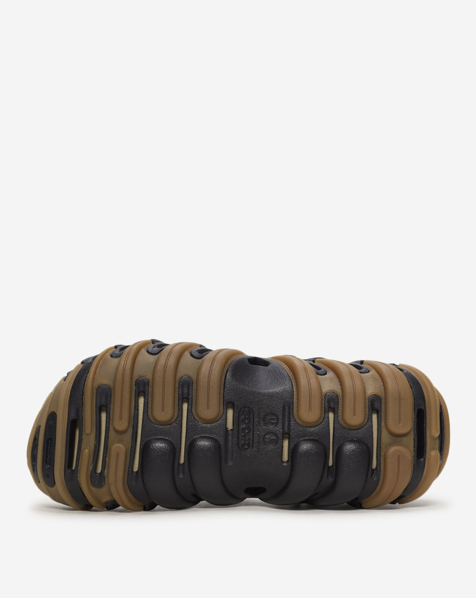 Echo Clog Black | Gum 6 Echo Clog Black | Gum