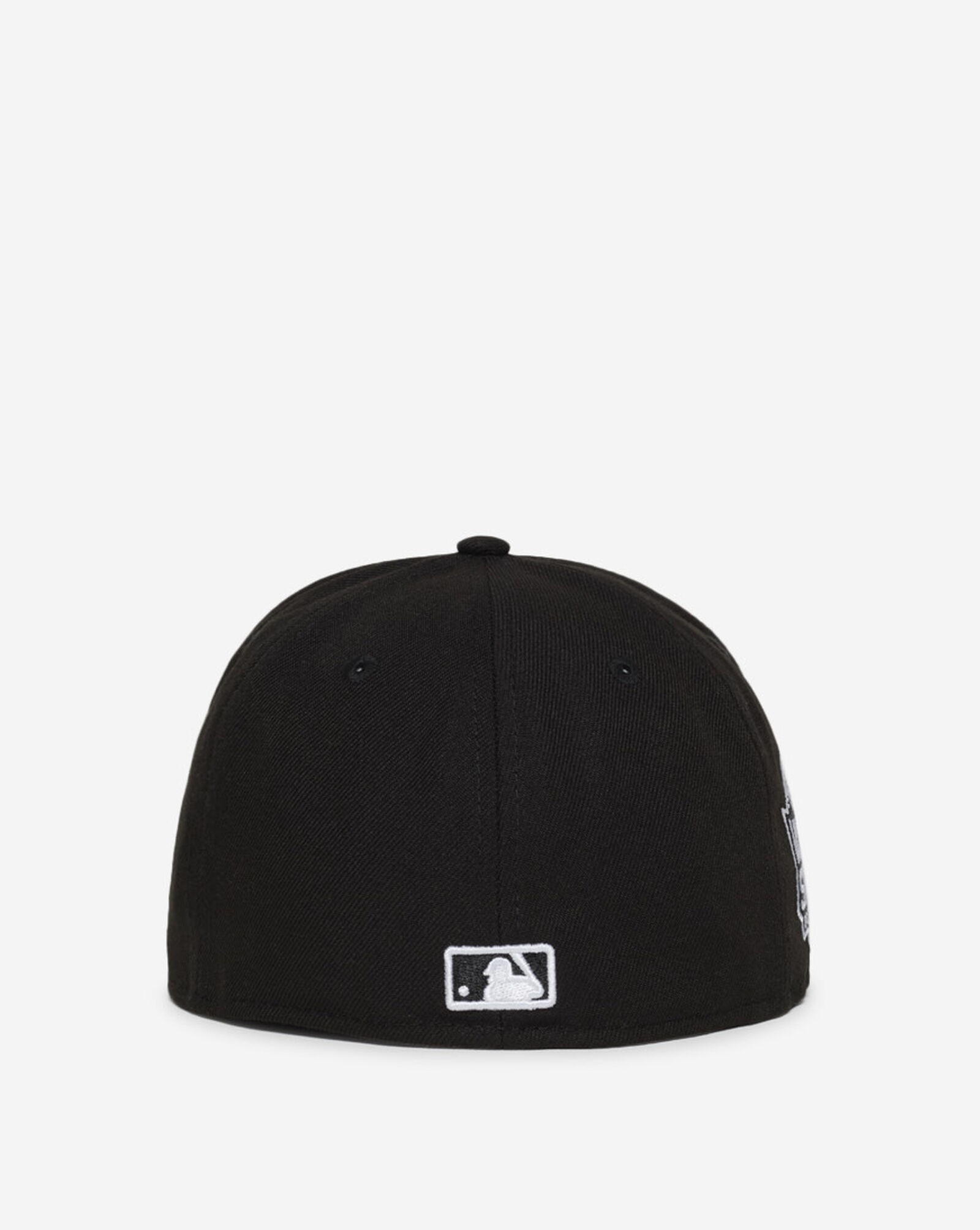 59Fifty Atlanta Braves Fitted Hat Black | White 3 59Fifty Atlanta Braves Fitted Hat Black | White