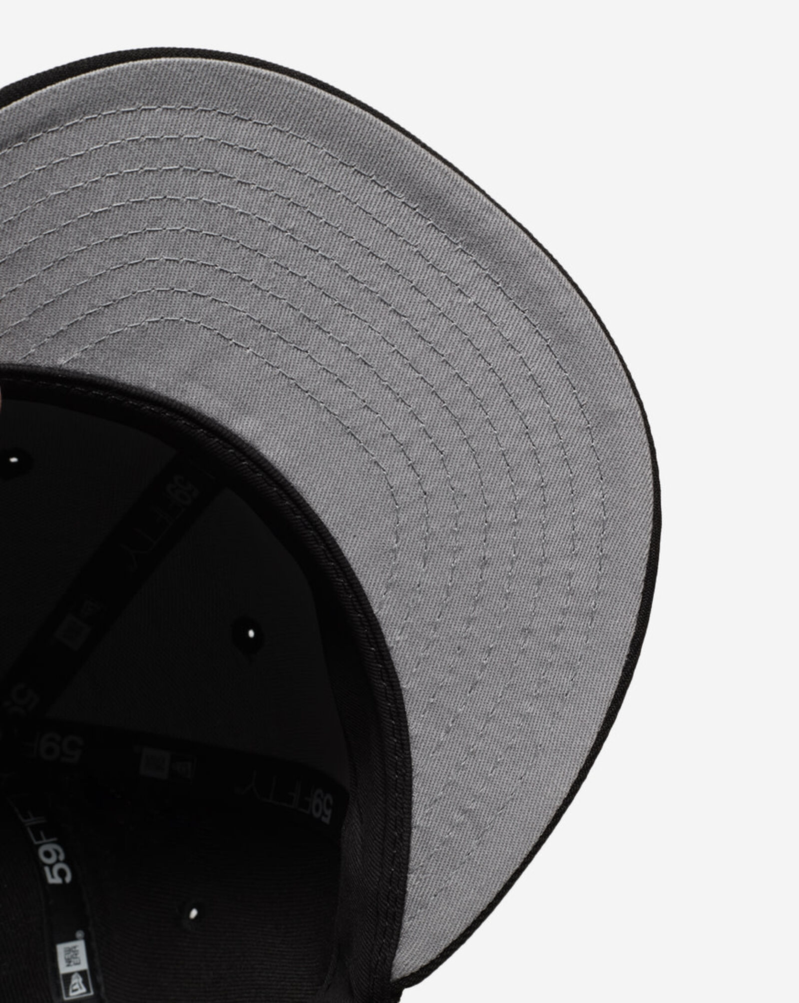 59Fifty Atlanta Braves Fitted Hat Black | White 4 59Fifty Atlanta Braves Fitted Hat Black | White