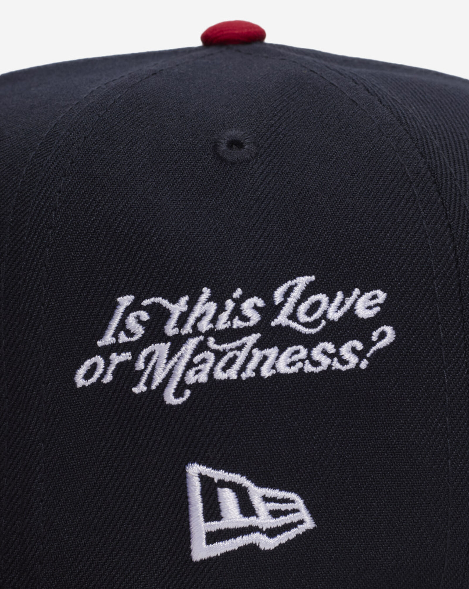 59Fifty Atlanta Braves DSM Lightning Fitted Hat Navy | Red 3 59Fifty Atlanta Braves DSM Lightning Fitted Hat Navy | Red