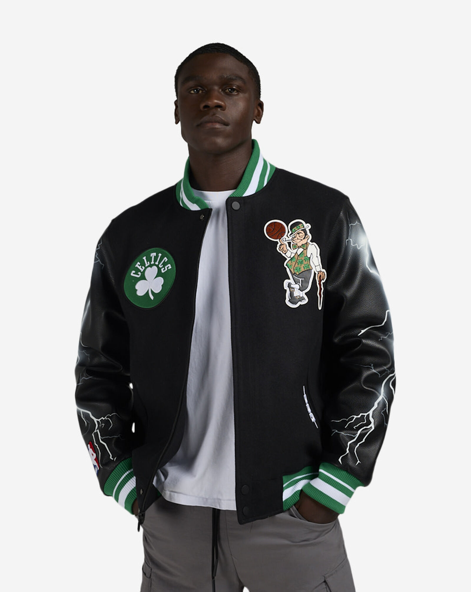 Boston Celtics Lightning Jacket Washed Black