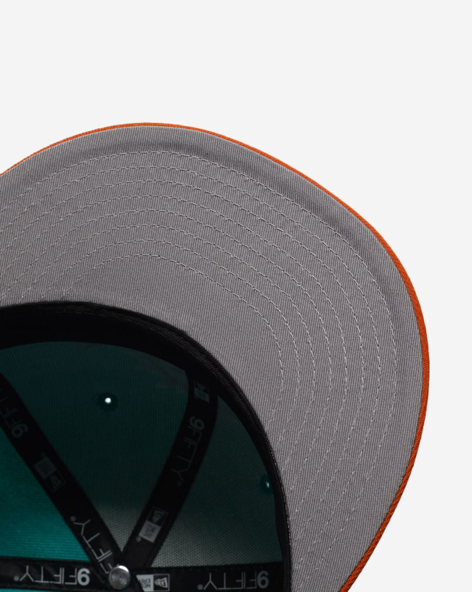 9Fifty Miami Dolphins Evergreen Snapback Hat