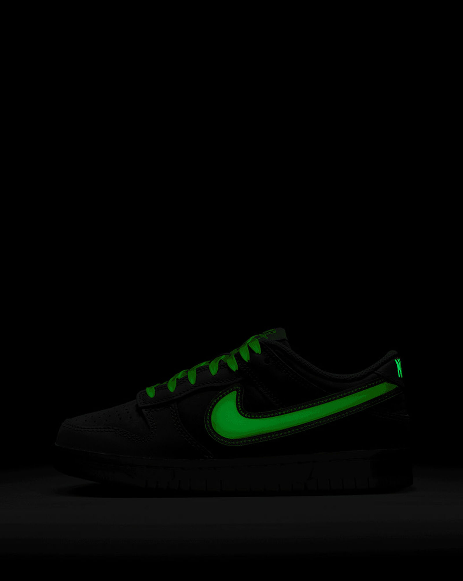 Big Kids' Dunk Low Iron Grey | Cool Grey | Lime | Ice White 6 Big Kids' Dunk Low Iron Grey | Cool Grey | Lime | Ice White