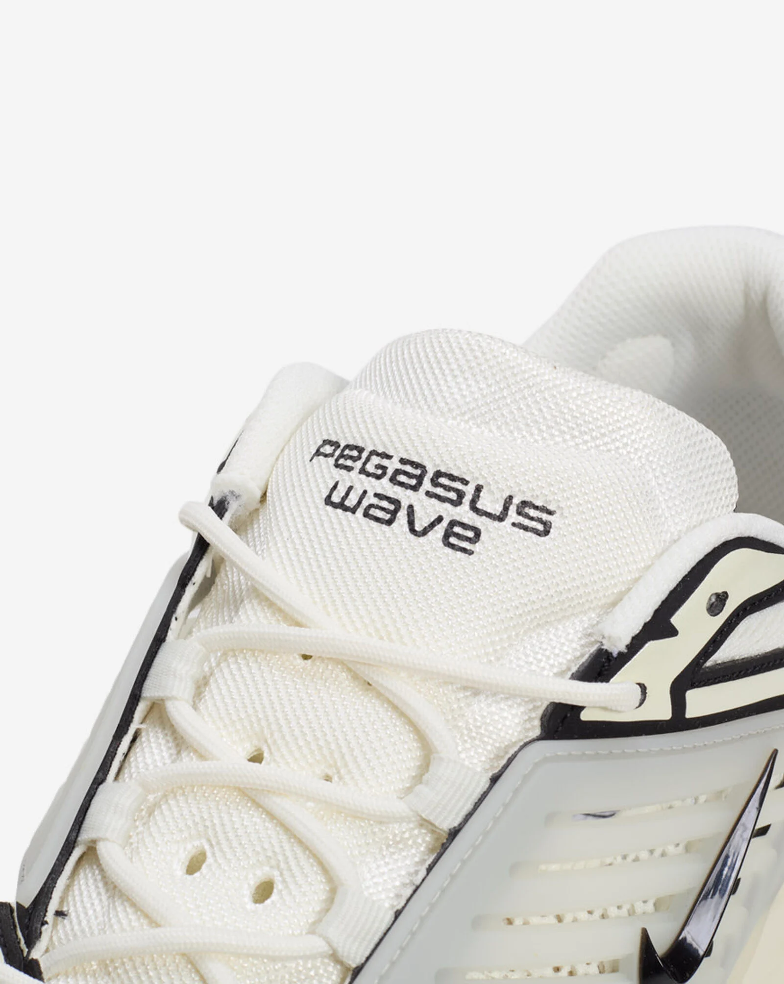 Air Pegasus Wave Sail | Black | Coconut Milk 8 Air Pegasus Wave Sail | Black | Coconut Milk