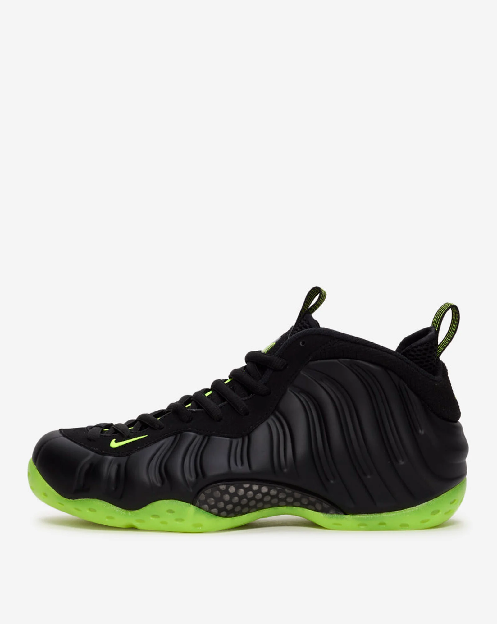 Air Foamposite One Black | Volt